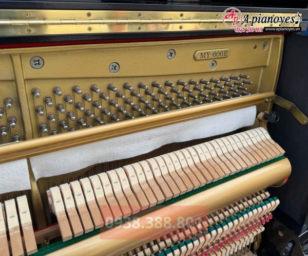 đàn piano EMPEROR MY606E