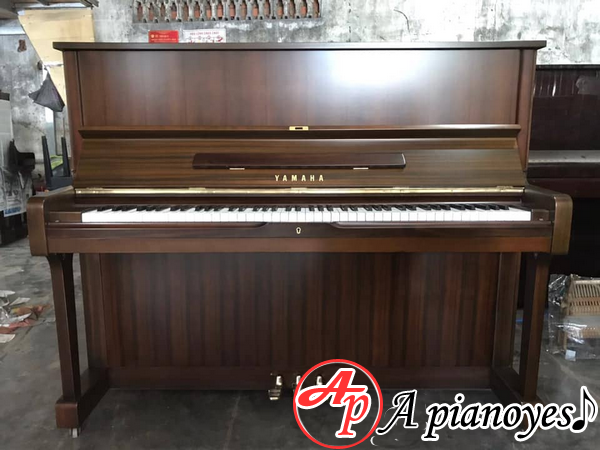 Đàn piano Yamaha U1H