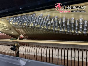 Đàn Piano YAMAHA UX-5