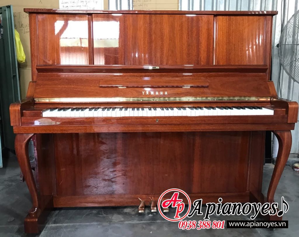 Piano Yamaha W106