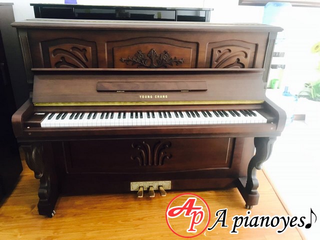 Đàn Piano Young Chang U121