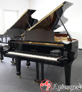 piano-yamaha-c7