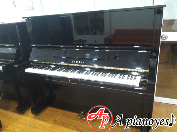 Piano Yamaha U3A