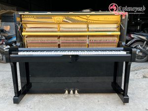 yamaha u1h