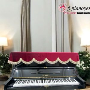 Khăn phủ đàn đỏ nhung